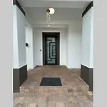Villa Yenya